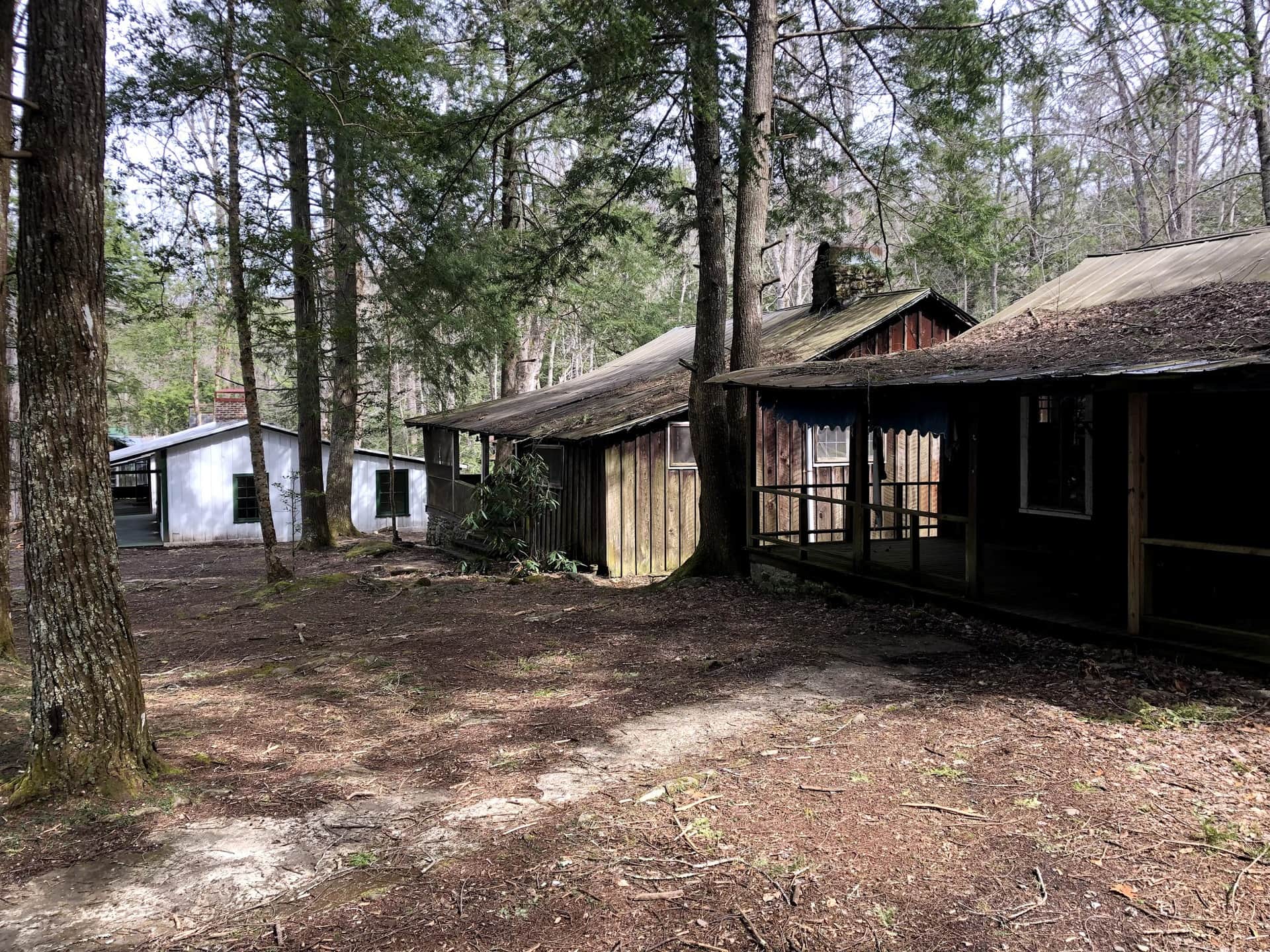 Elkmont, Tennessee's abandoned resort ghost town in the Smokies