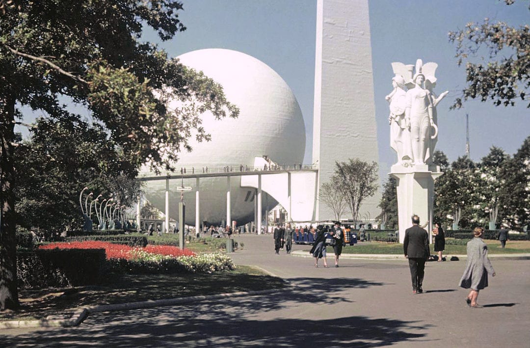 Trylon and Perisphere at the 1939 World's Fair