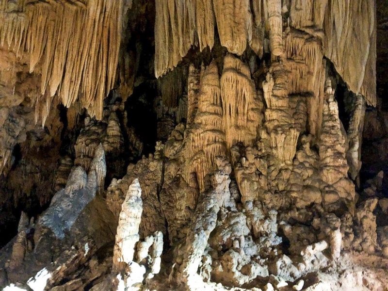 Speleothems in Round Spring Cave.