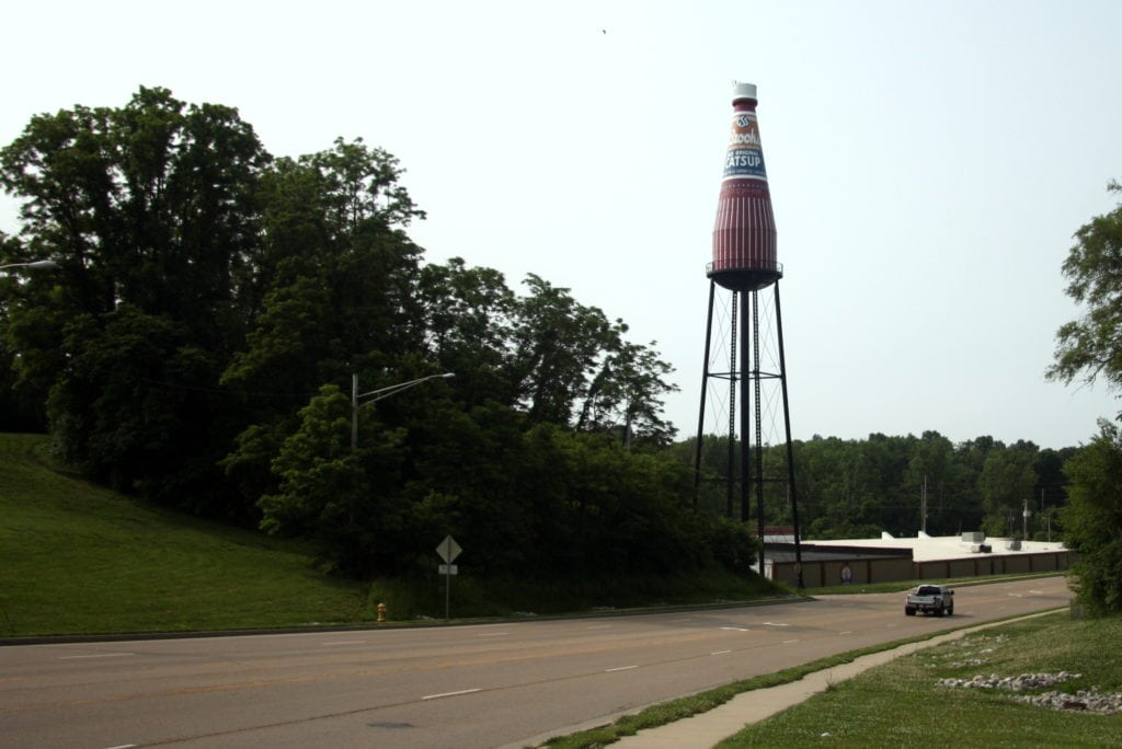 The world's largest catsup bottle