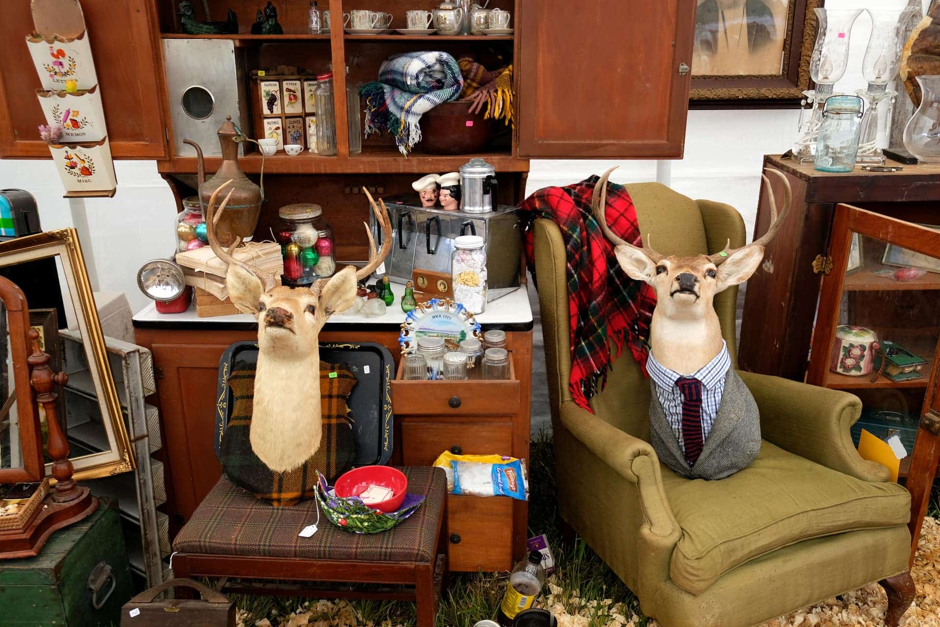 Weird wares and friendly faces: The World's Longest Yard Sale