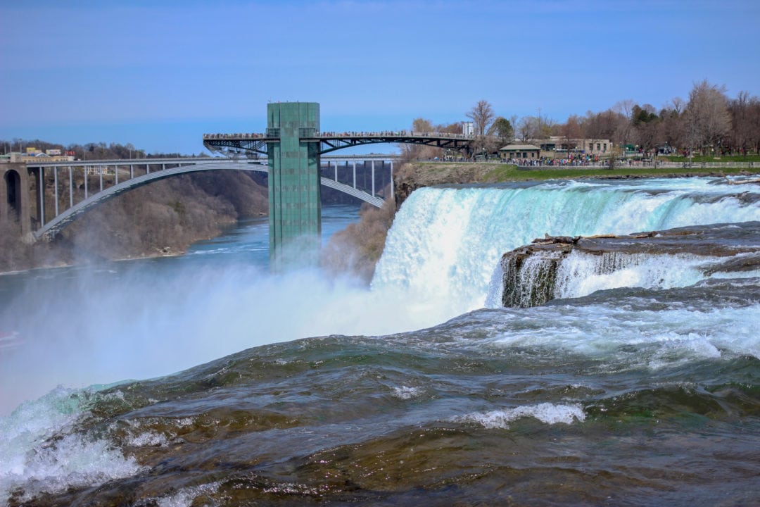 The Rainbow Bridge connects Canada with the U.S. over Niagara Falls