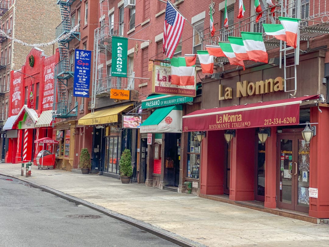 Though most New Yorkers know that “the real” Little Italy is in the Bronx, Manhattan’s smaller Little Italy is typically crawling with tourists buying “I heart New York” t-shirts and locals looking for a good plate of pasta. 