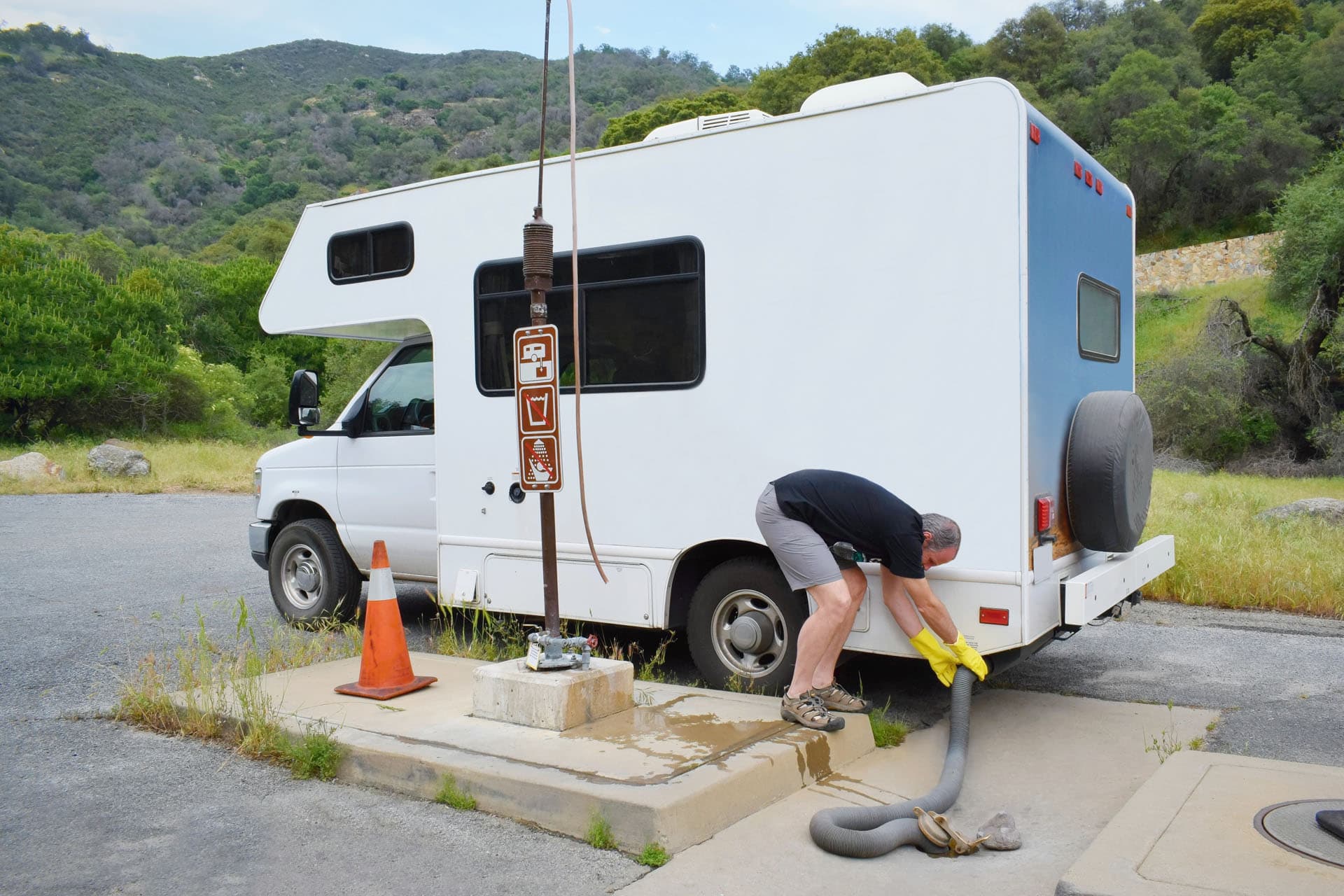 Ask Dave: My sani-flush is filling and overflowing my fresh water tank!  How? - RV Travel
