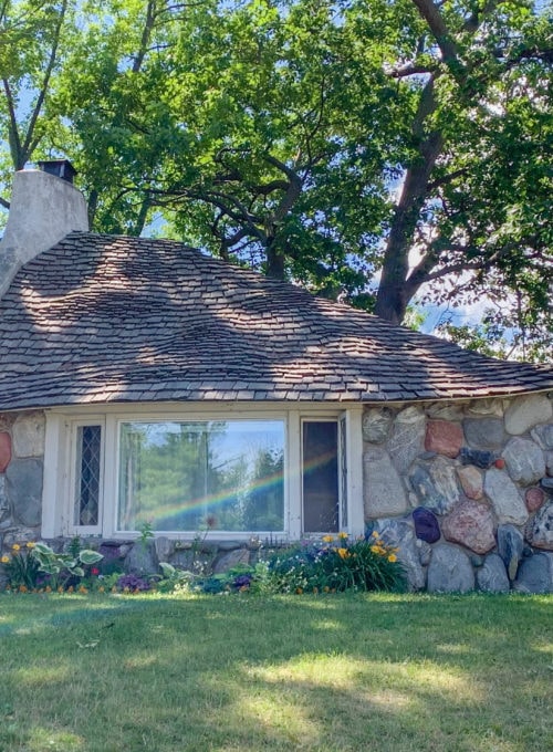In Northern Michigan, a fairy tale village of 'Mushroom Houses' tells a story of resilience