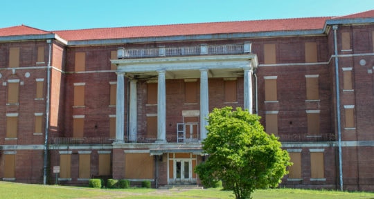 Prison, cemetery, and asylum: Visiting Georgia’s mostly-abandoned Central State Hospital