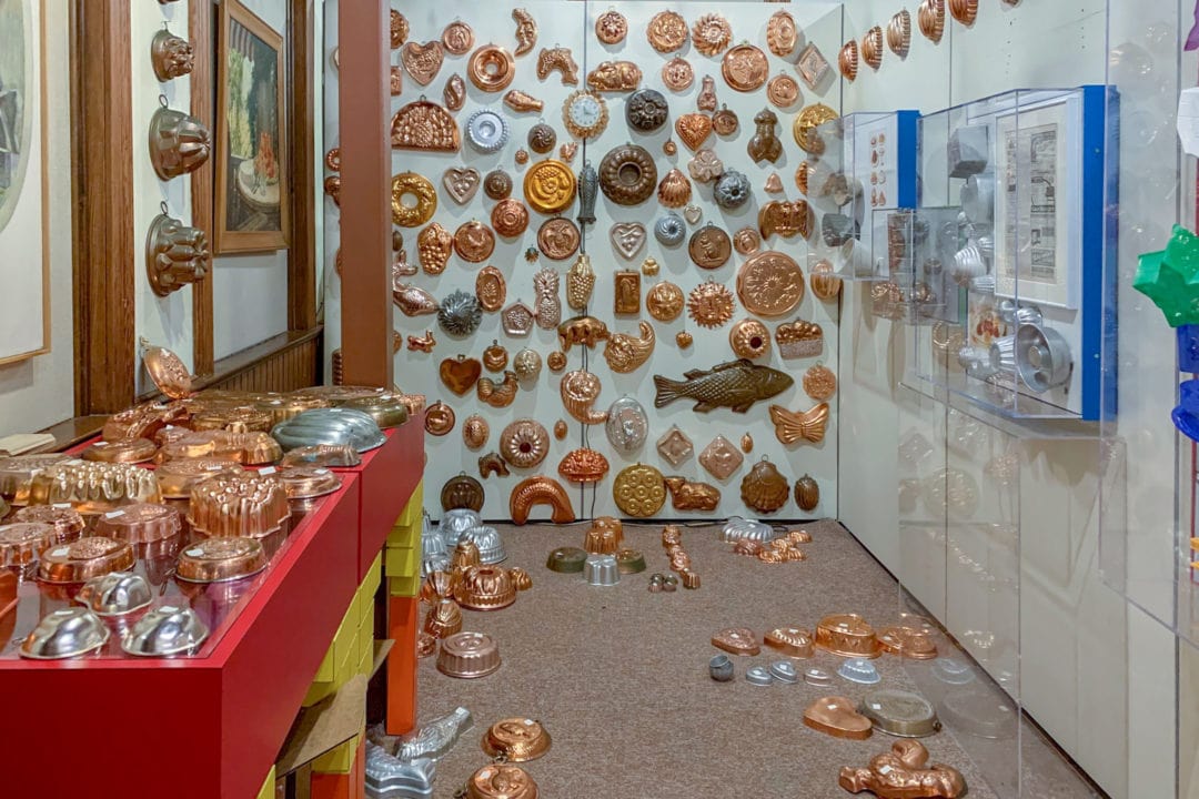 The gallery has hundreds of molds.