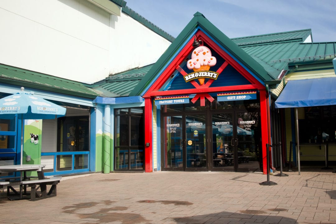 the entrance to the ben and jerry's factory