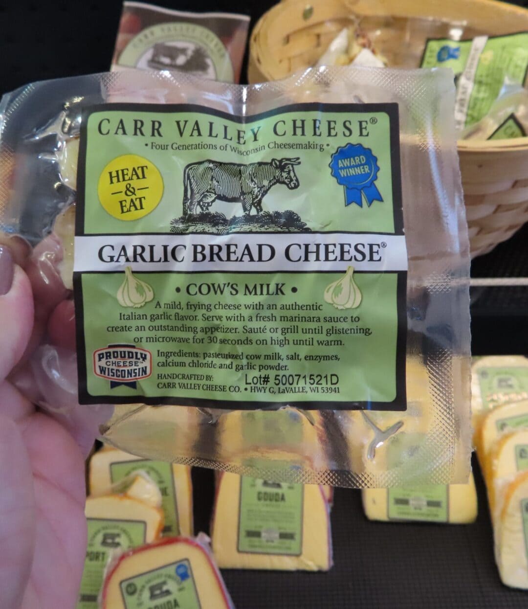 Garlic bread cheese packaging
