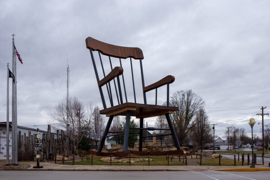These ‘World’s Largest’ roadside attractions prove that sometimes, bigger really is better