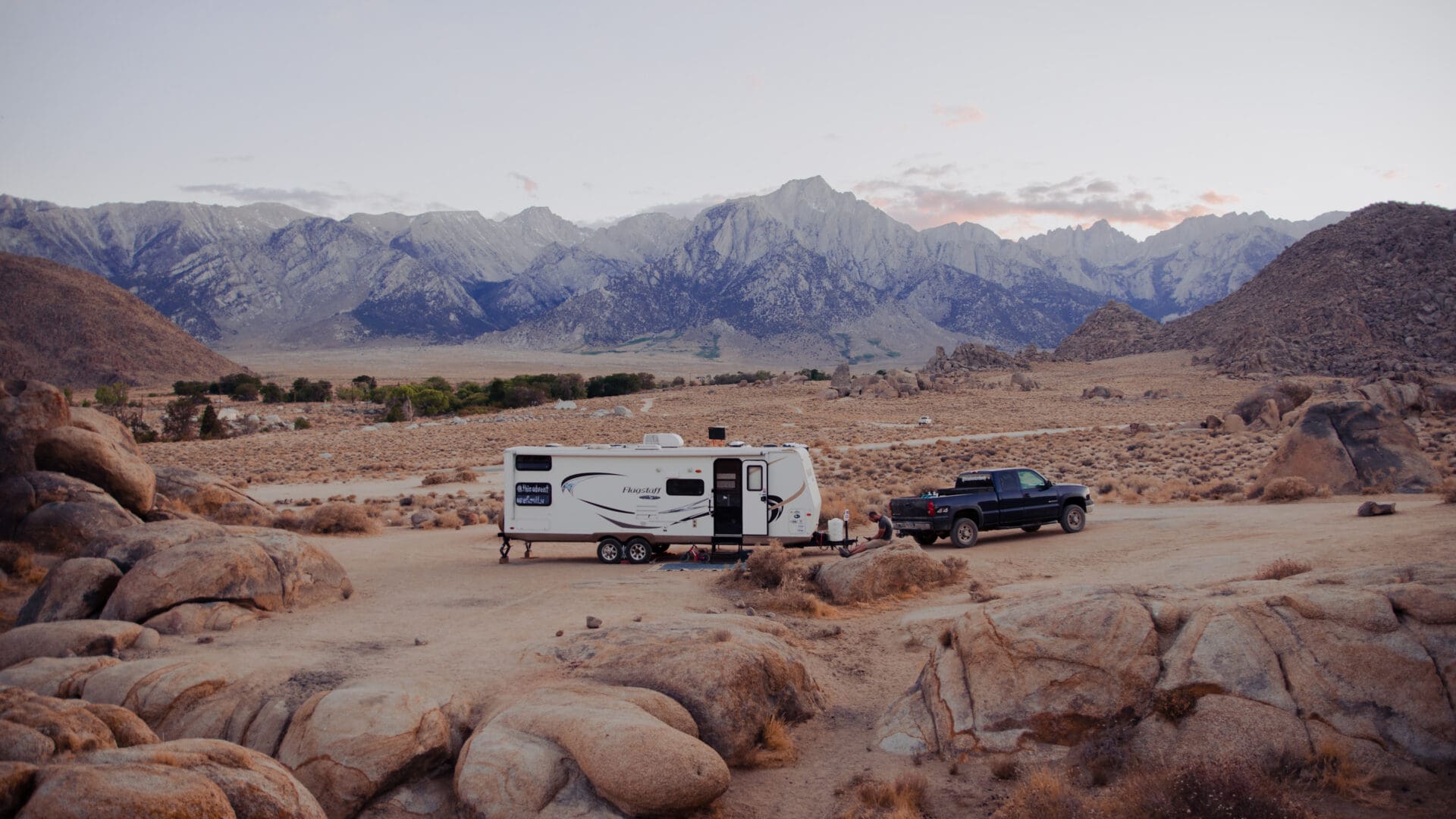 10 can’t-miss stops along California’s Highway 395