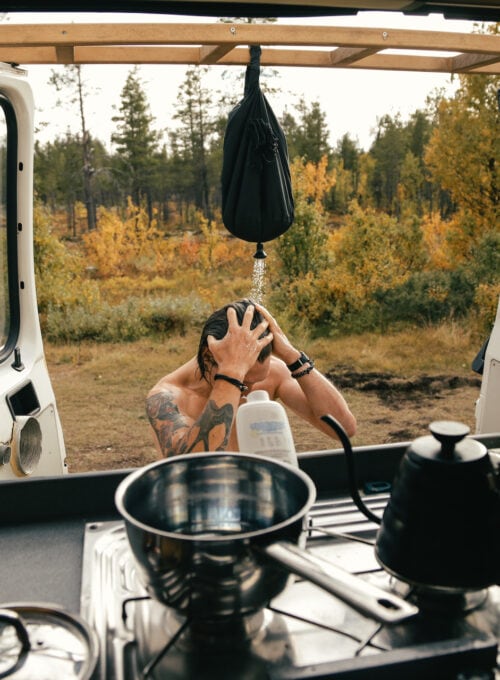 6 tips for showering and staying clean while on the road