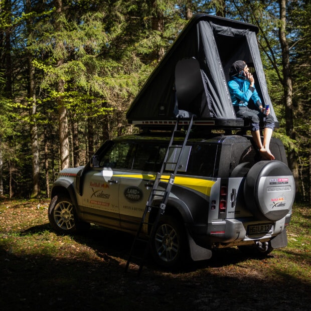 How to choose the best vehicle for overlanding and our favorite models on the market
