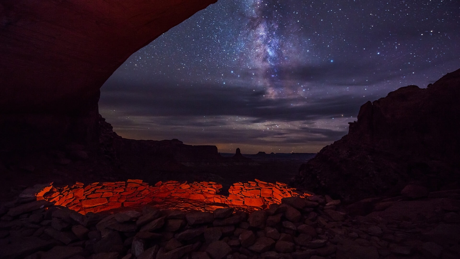 Get the RVer's guide to the best national parks for stargazing