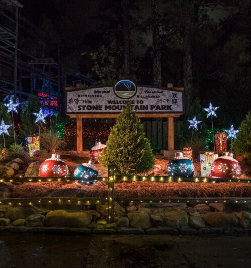 The best campgrounds for celebrating the holidays [Campendium]