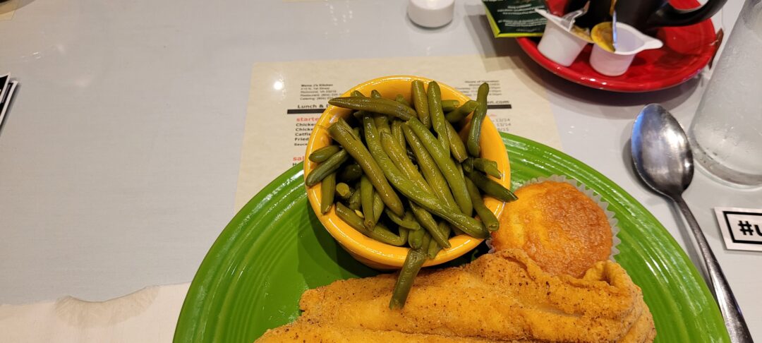 Green beans complement a plate full of soul food.