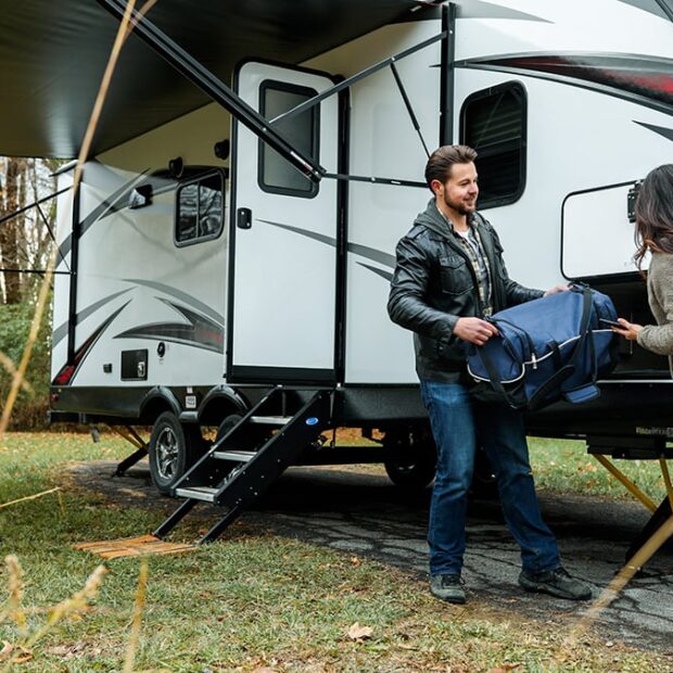 RV insurance vs roadside assistance: key differences