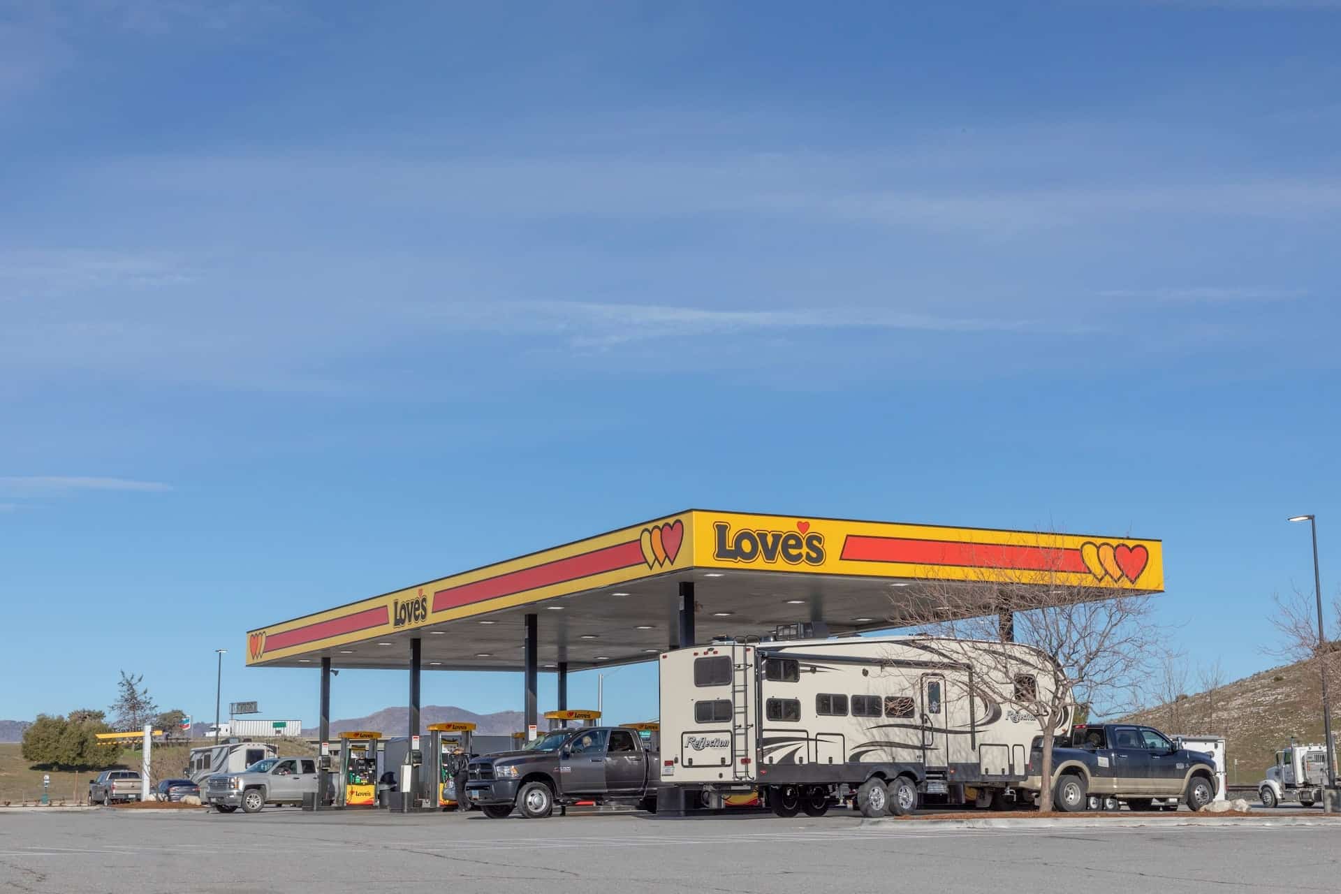 How to save on fuel and improve your RV’s gas mileage Roadtrippers