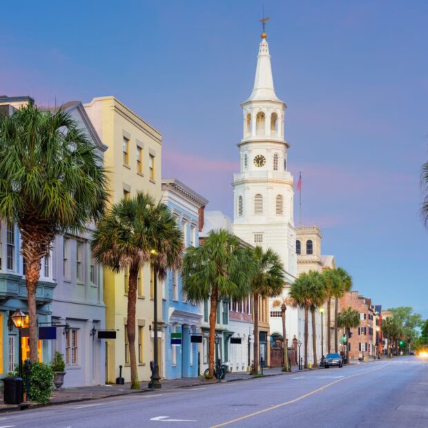 From Peaches to Palmetto Trees: The Ultimate Atlanta to Charleston Road Trip
