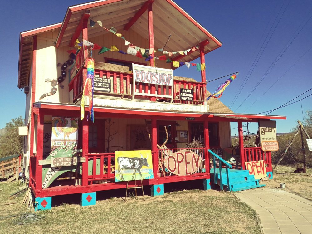 The Artist Den in Black Canyon City, AZ