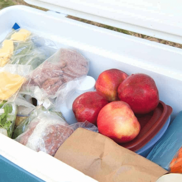 Road Trip Food That Actually Works: Cooler-Friendly Meals for 48 Hours